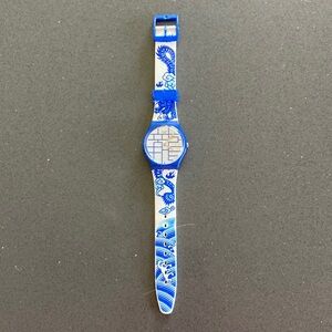 Swatch Blue & White Dragon Pattern Unisex Watch